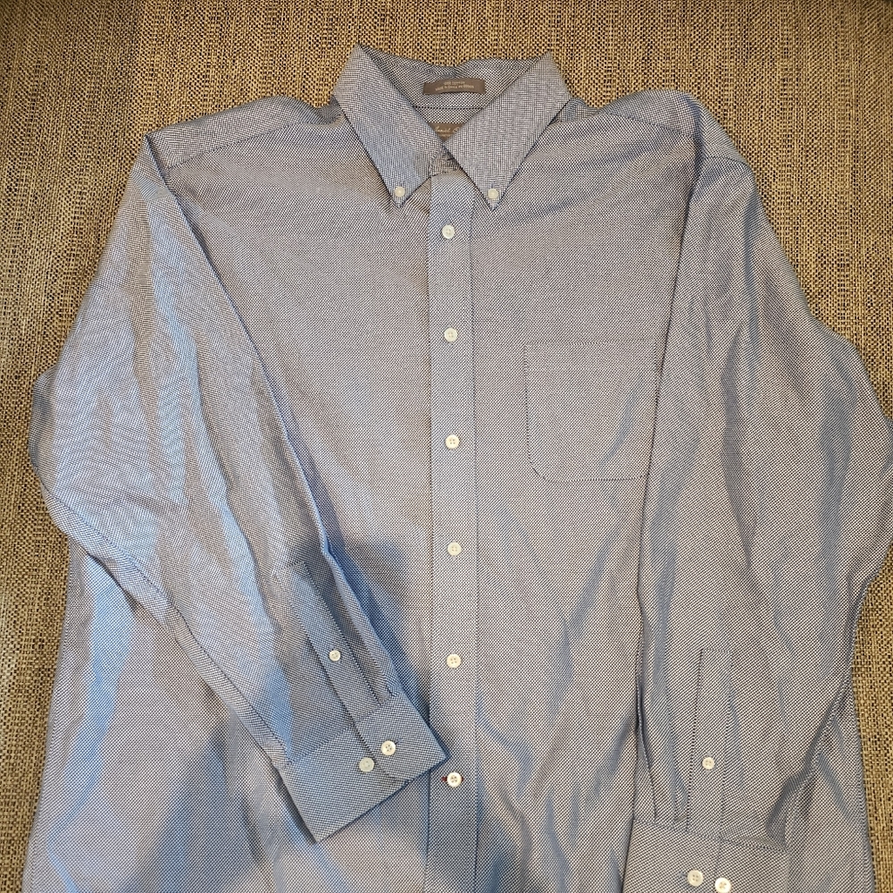 Daniel Cremieux Light Blue Dress Shirt